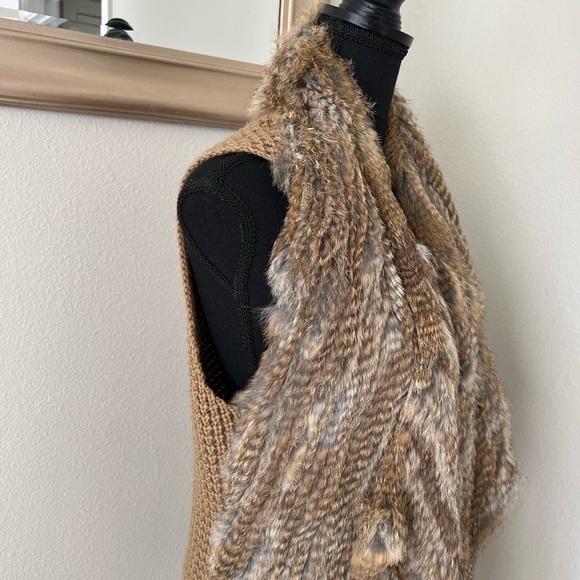 Bagatelle Collection Wool Knit Rabbit Fur Cardigan Vest - Picture 3 of 4